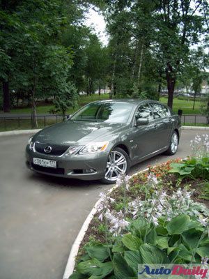 ���������� �������� Lexus GS 450h